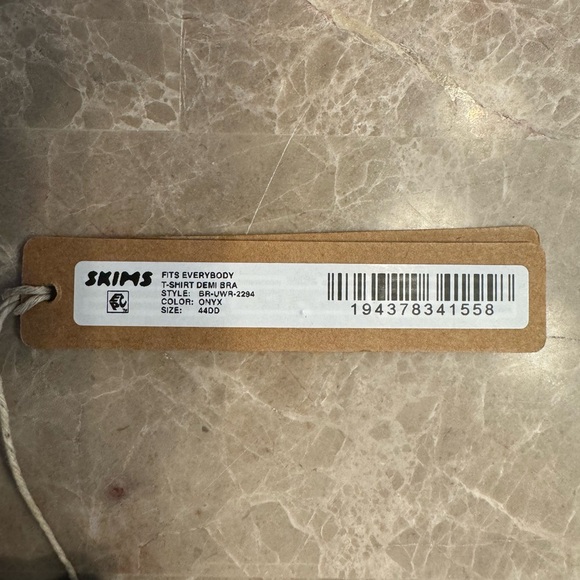 SKIMS FITS EVERYBODY T-SHIRT DEMI BRA SIZE 44DD COLOR ONYX NEW WITH TAGS - Picture 3 of 5